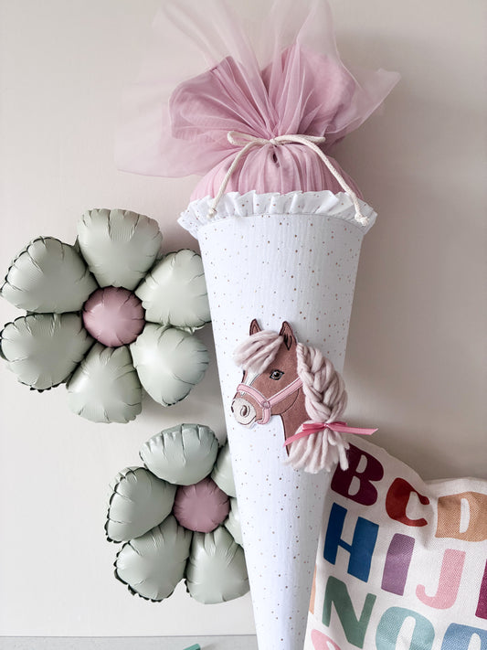 Schultüte - Pferdekopf - mit Schulkind 2026