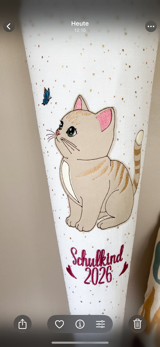 Schultüte - Katze mit Schmetterling - mit Schulkind 2026