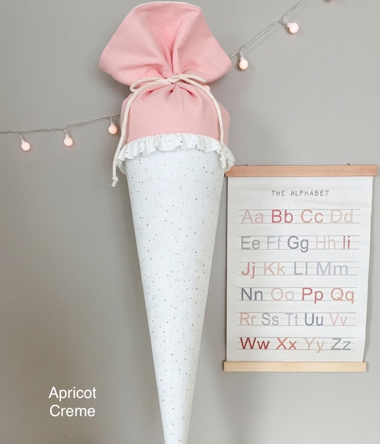 Schultüte - Mädchen mit Ballon- mit Schulkind 2026